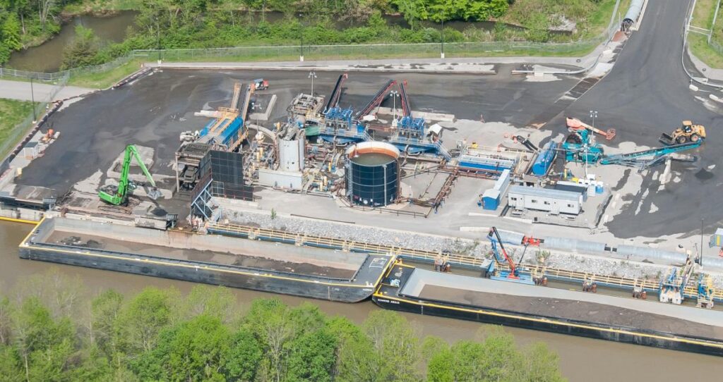 General Electric constructed two large wharf facilities to process the material and treat the water from the project’s dredging operations.