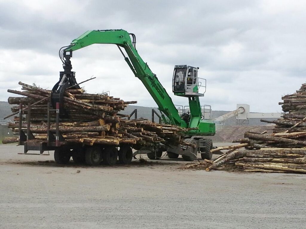 The 830 M-T will be the perfect complement to the Roman SA product offering, SENNEBOGEN’s latest dealer.