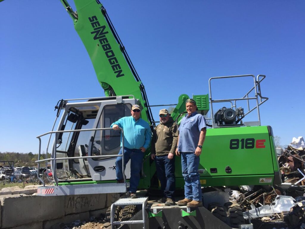 l-r: John Grant, Neil Morris, Robbie Childers (operator).