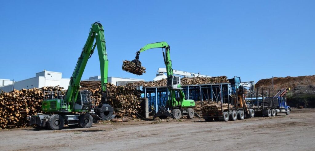 Mark Farrow credits his team of factory-trained technicians for the long life and reliability of his log-handling fleet.