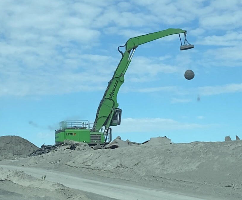 Two for one: Levy’s Crawfordsville site replaces two drop ball cranes with one SENNEBOGEN 870