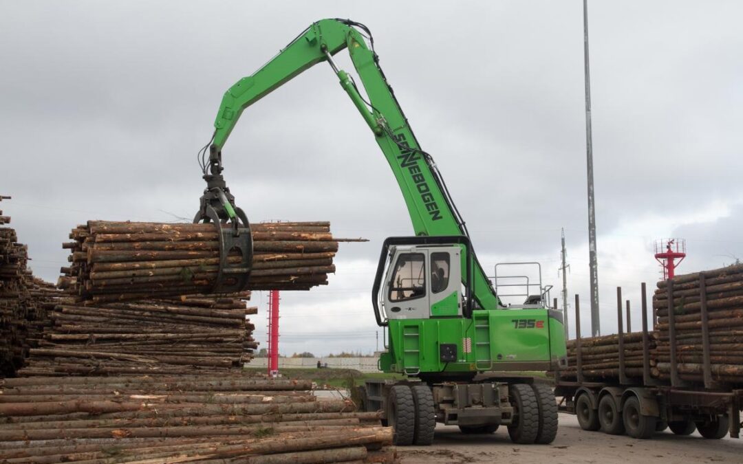SENNEBOGEN Material Handlers Team Up To Support Russia’s Newest Wood Industry