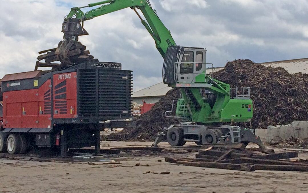 Former Excavator Operator Right At Home With Purpose-Built SENNEBOGEN Material Handler