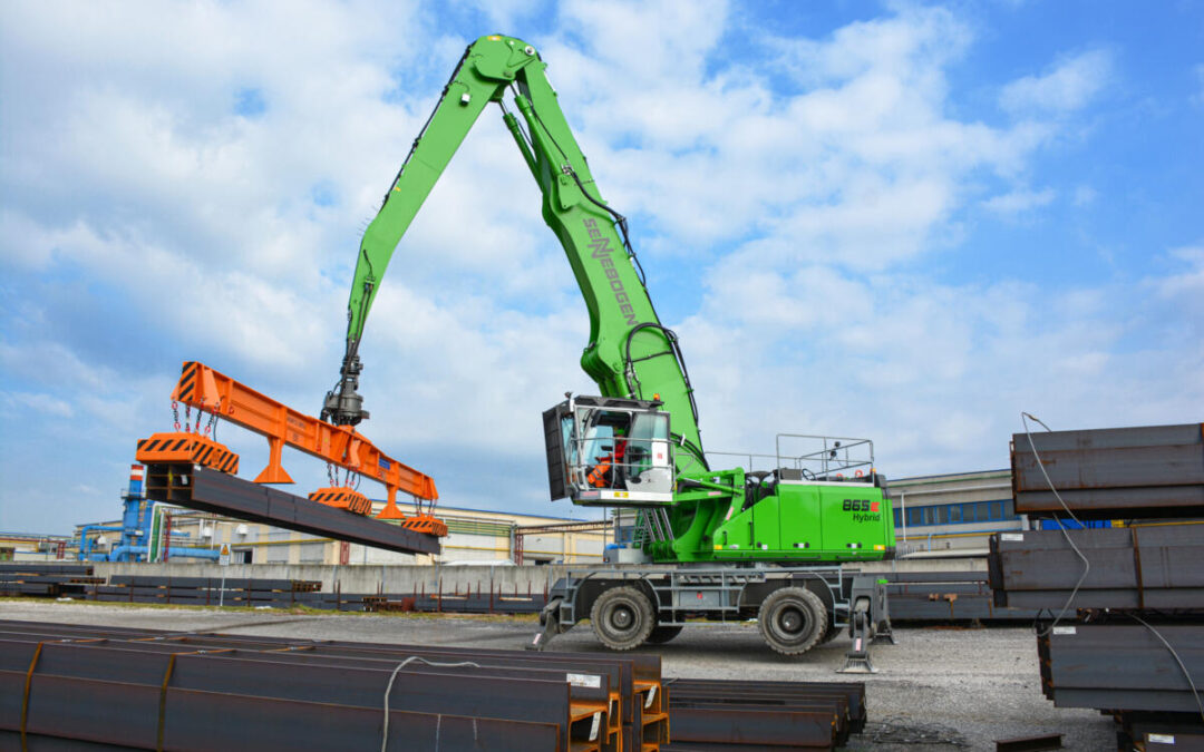 New SENNEBOGEN Hybrid Material Handler Save Time And Energy
