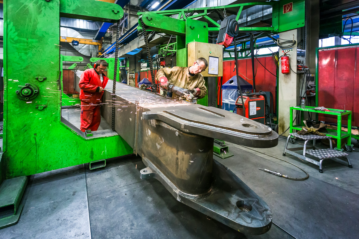 boom-manufacturing
